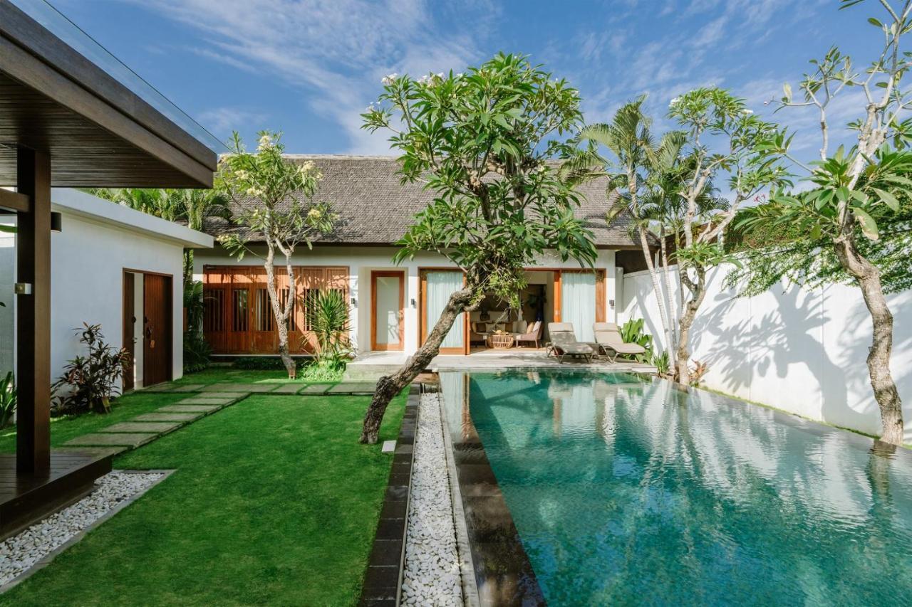 The Samaya Seminyak Bali Villa Exterior photo